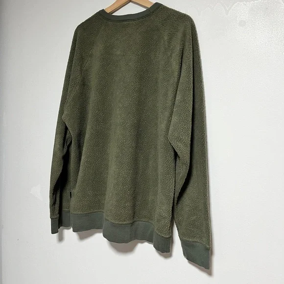 Patagonia Olive Reversible Fleece Pullover | Cozy | XL Fit | Outdoor Staple - Picture 3 of 9